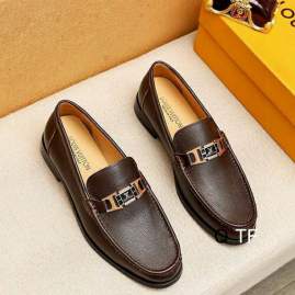 Picture of Louis Vuitton Shoes _SKULVsz38-45TF050813208